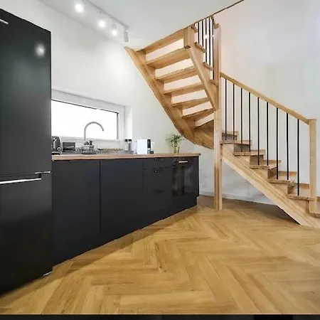 Holiday home Wsrod Sosen Borsk
